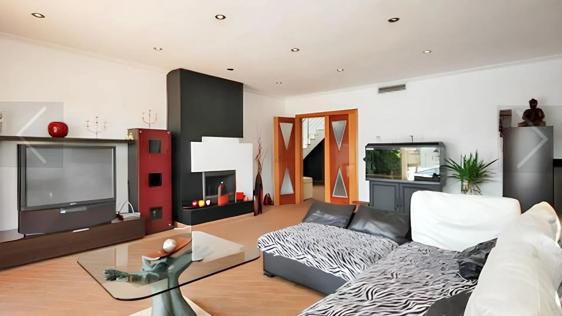 Charming Chalet In Vidreres With Private Pool Spanien