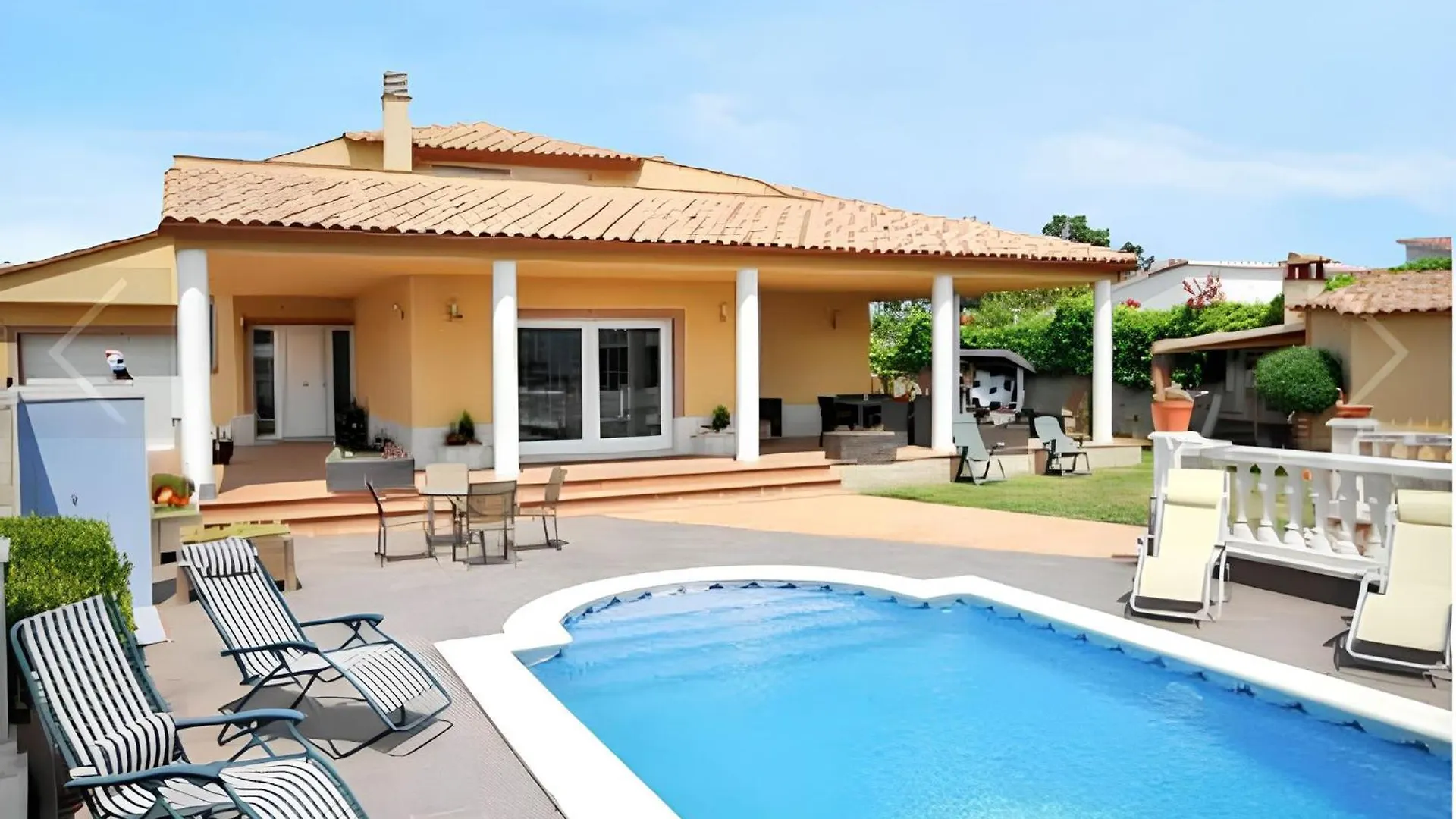 Charming Chalet In Vidreres With Private Pool